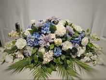 Load image into Gallery viewer, Small Caskin Spray