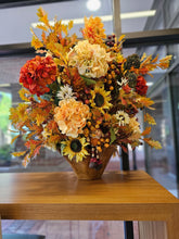 Load image into Gallery viewer, Cambrel Fall