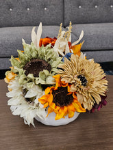 Load image into Gallery viewer, Sunshine is Love