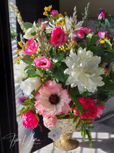 Load image into Gallery viewer, Mrs. Martha