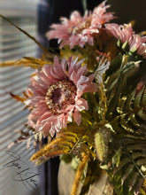 Load image into Gallery viewer, Sassy Girl