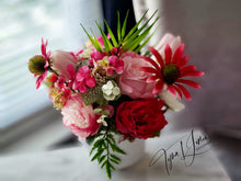 Load image into Gallery viewer, Festive Blossoms