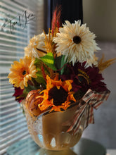 Load image into Gallery viewer, Makenna Mood