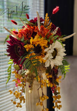 Load image into Gallery viewer, Aurelia