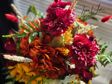 Load image into Gallery viewer, Aurelia