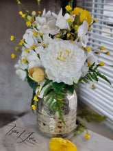 Load image into Gallery viewer, Lacey