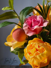 Load image into Gallery viewer, Pretty Garden