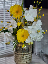 Load image into Gallery viewer, Lacey