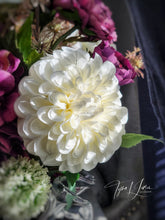 Load image into Gallery viewer, Black Cherie'