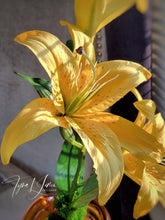 Load image into Gallery viewer, Lily Love