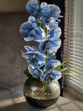 Load image into Gallery viewer, Blue Nile