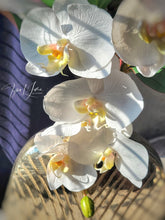 Load image into Gallery viewer, Tropical Breeze