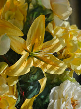 Load image into Gallery viewer, Buttercream Lime
